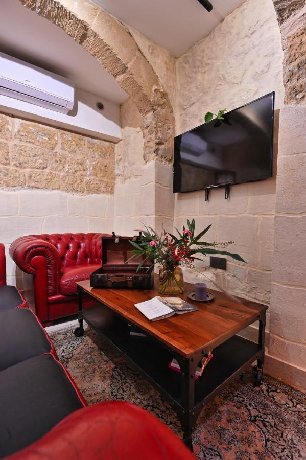 Hotel Il-Kastell - Not Only For Royals Victoria Exterior foto